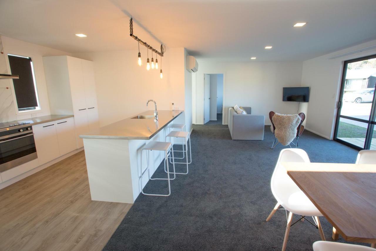 5 - Delightful Space In Tranquil Neighbourhood, Close To The Lake Wanaka Kültér fotó