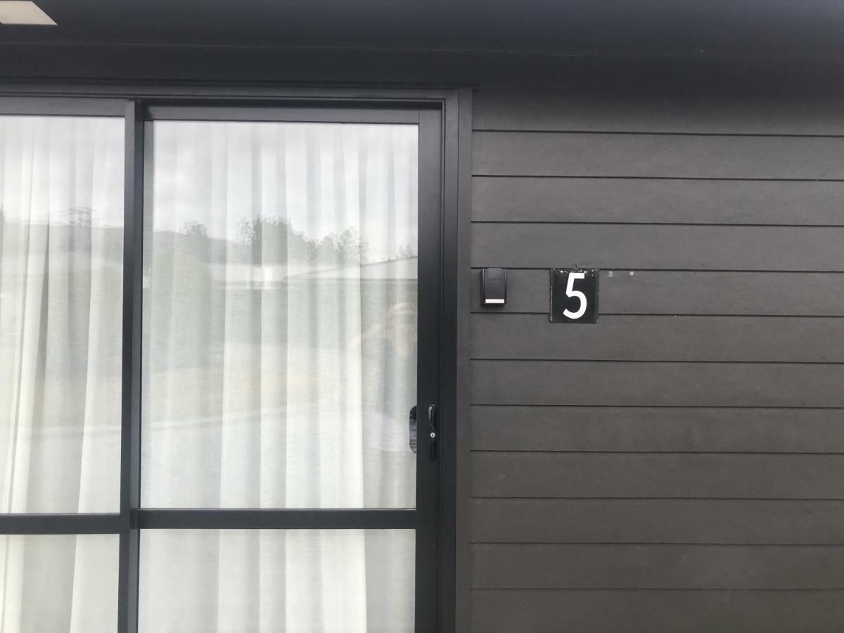 5 - Delightful Space In Tranquil Neighbourhood, Close To The Lake Wanaka Kültér fotó
